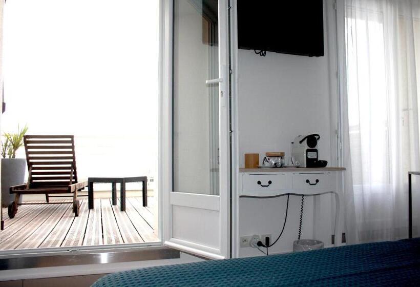 فندق Sea View