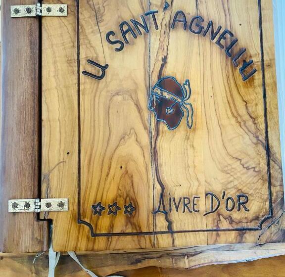 هتل U Sant Agnellu
