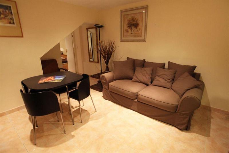 هتل Villa Maya