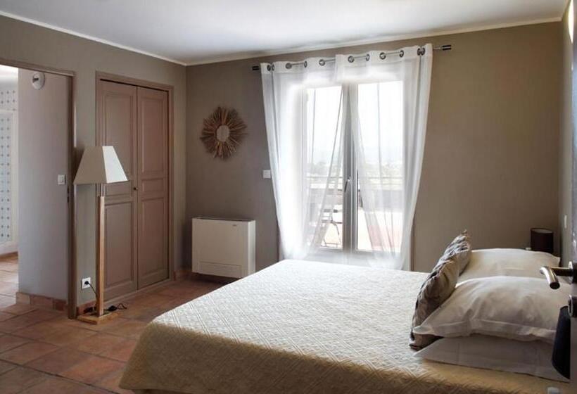 L Hotellerie Kouros