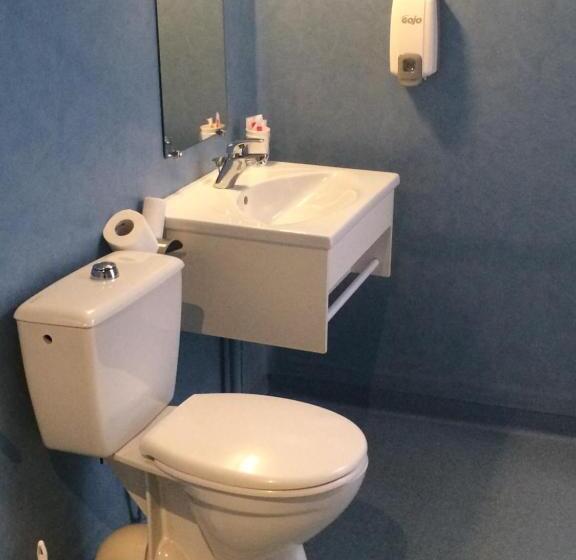 فندق على الطريق Europe