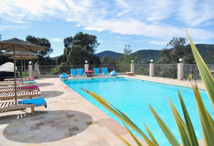 Villa Nais B&b