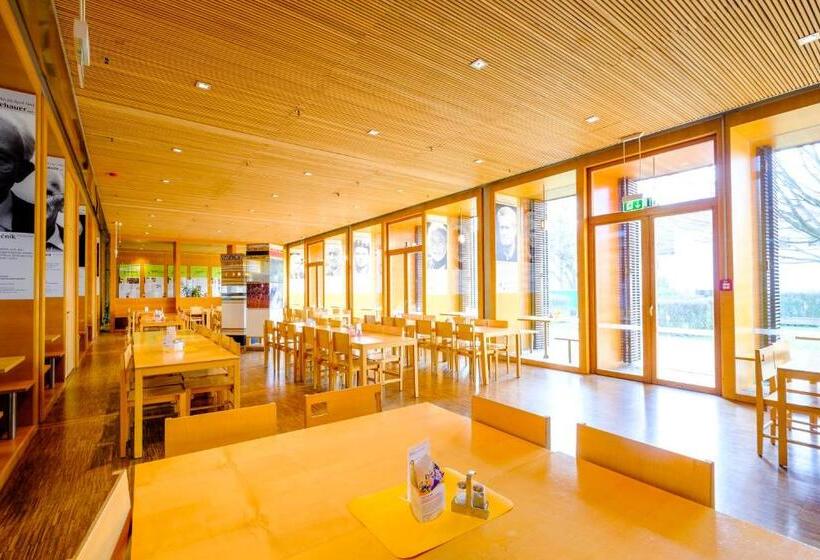 호스텔 Internationales Jugendgästehaus Dachau