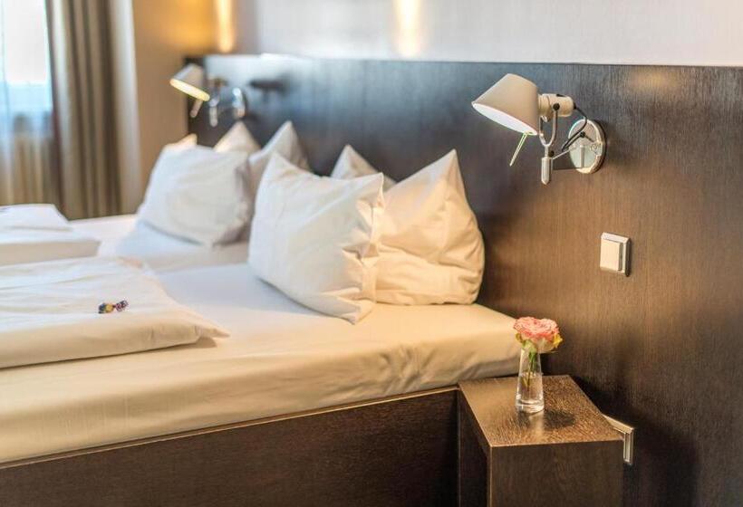 Altstadt Hotel & Café Koblenz