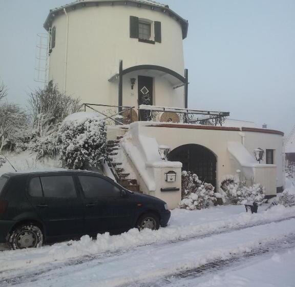 تختخواب و صبحانه De Witte Molen Kranenburg