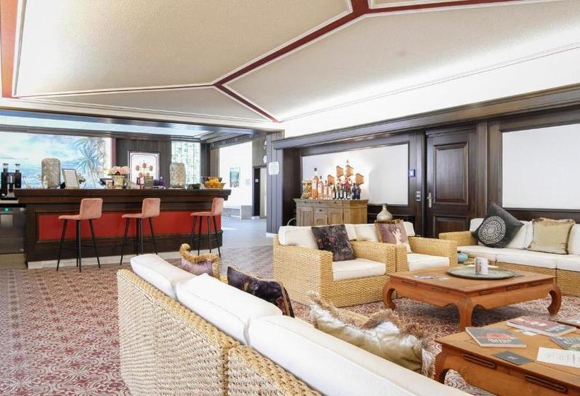 تختخواب و صبحانه Villa Adolphine