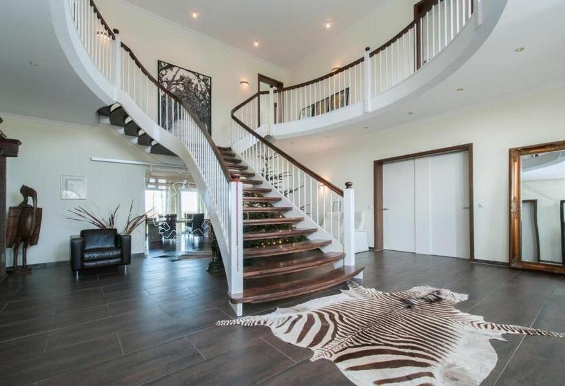 مبيت وإفطار Villa Altes Land