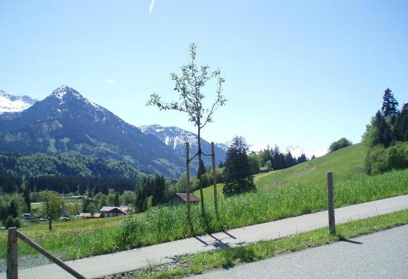 هتل Alpenblick