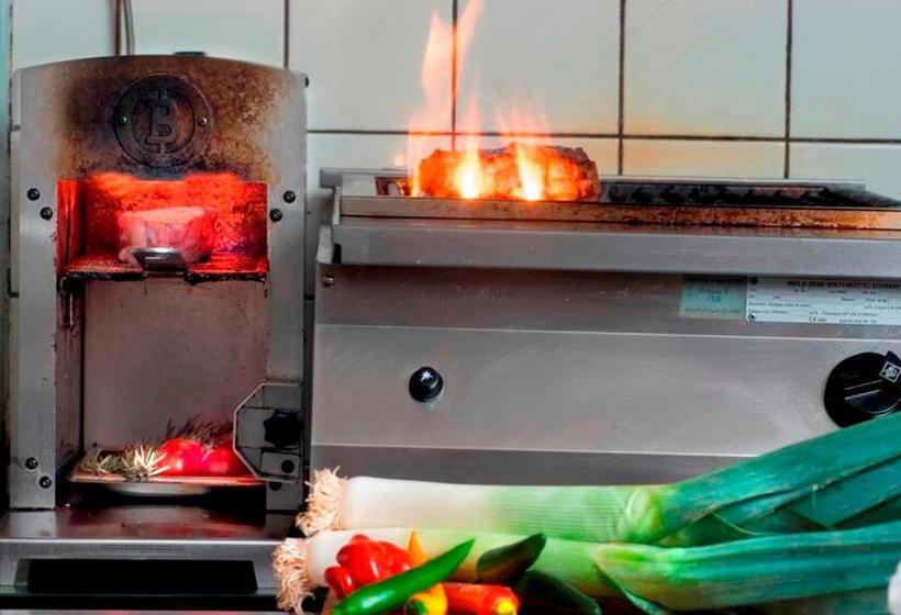 ホテル An Der Sauer