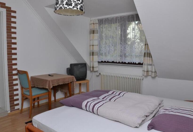 ホテル An Der Sauer