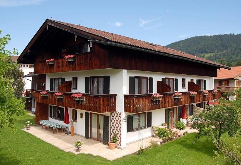 هتل Gästehaus Maier Zum Bitscher