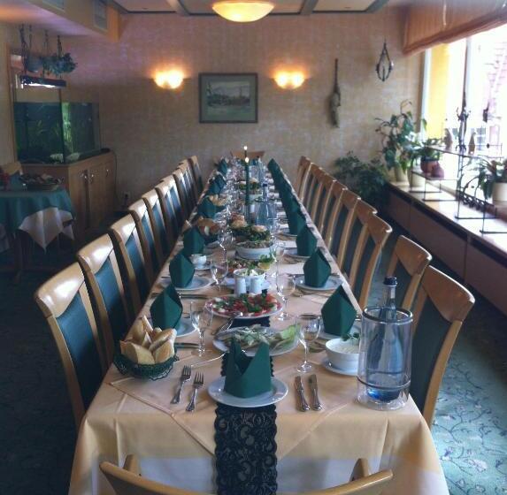 فندق Neuses
