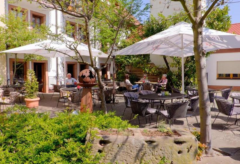 ホテル St.martiner Castell