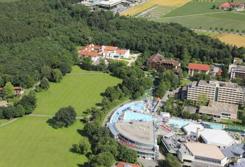 هتل Und Appartementhof Waldeck