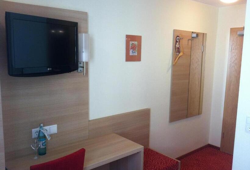 Tauberhotel Kette