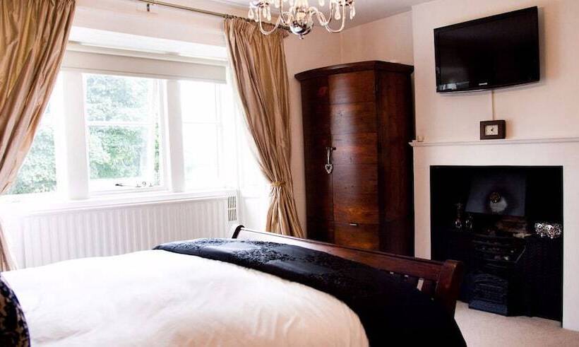 مبيت وإفطار Willow Cottage