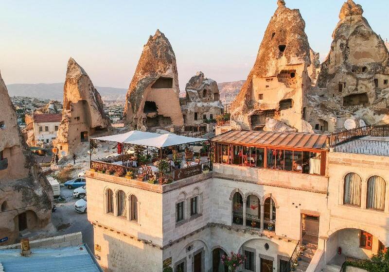 هتل Cappadocia Cave Land