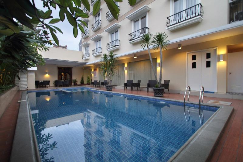 Fotos del hotel Emersia Malioboro:  2