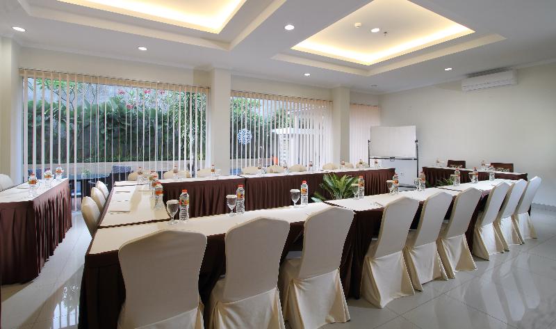 Fotos del hotel Emersia Malioboro:  8
