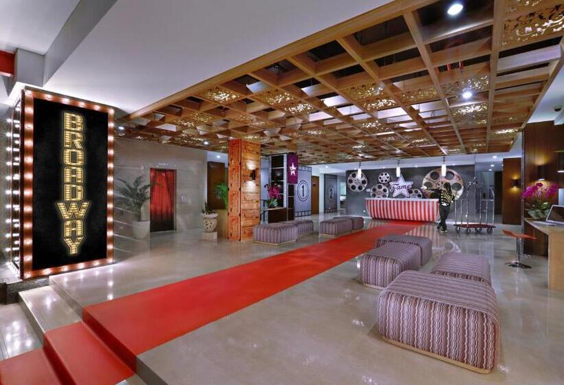 Fame Hotel Sunset Road