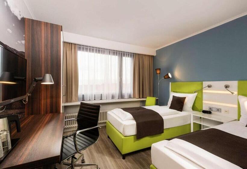 هتل Ibis Styles Offenburg City