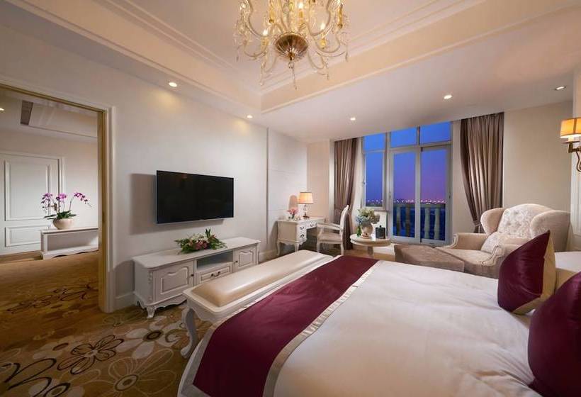 ホテル New Century Manju Select  Hongqiao Hub National Exhibition Center