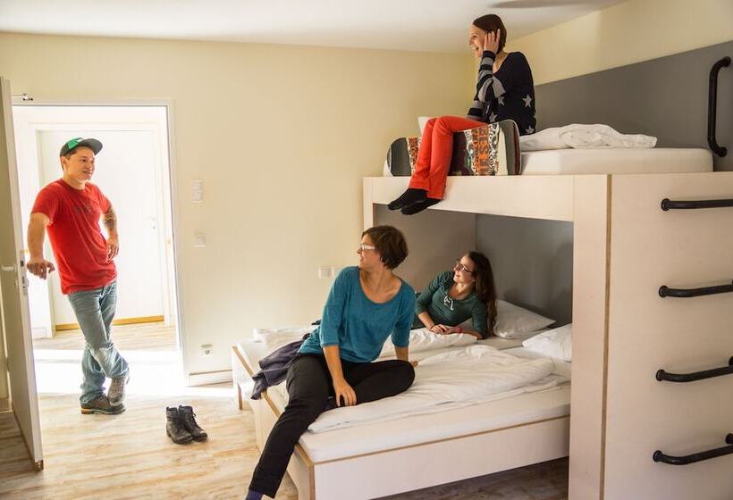 هتل Oberstdorf Hostel