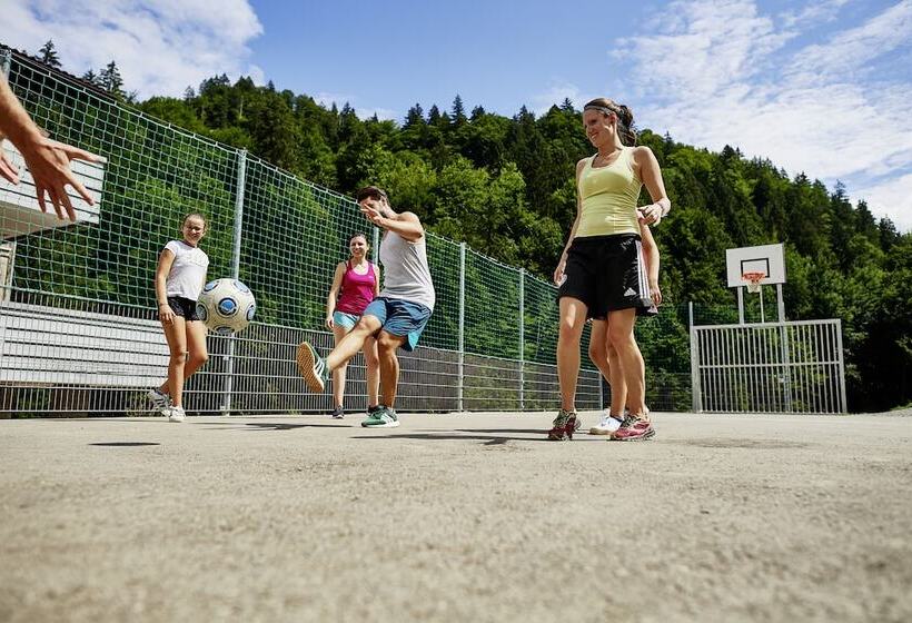 هتل Oberstdorf Hostel