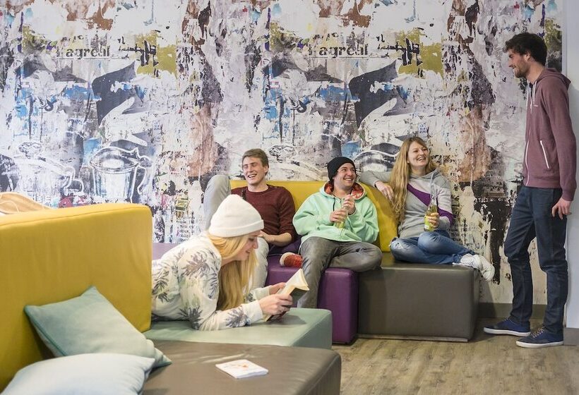 هتل Oberstdorf Hostel