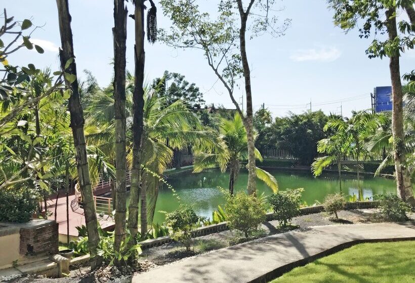 هتل Royal Lee Resort & Spa