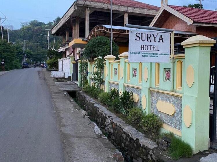 هتل Surya