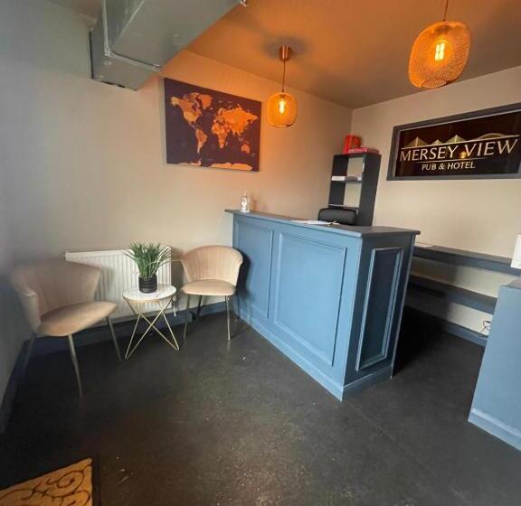 تختخواب و صبحانه Mersey View Hotel & Pub