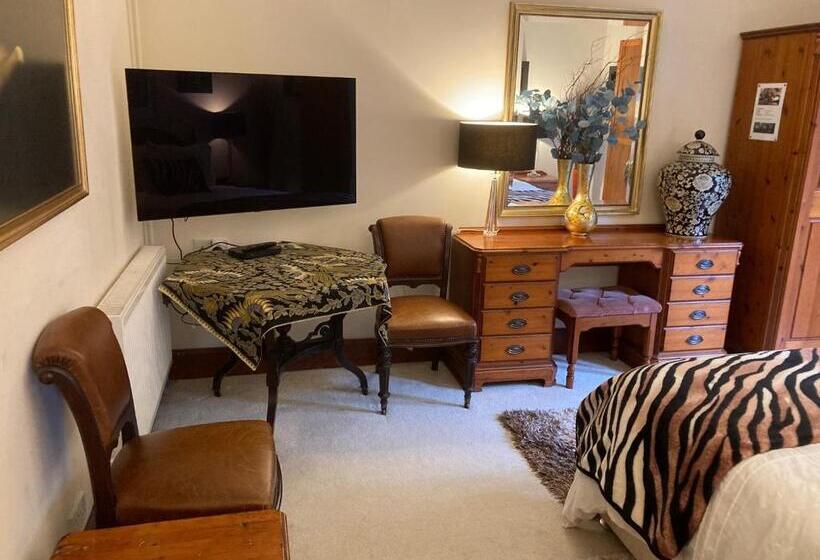تختخواب و صبحانه The Lodge At Ruddington