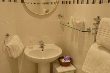 Failte Bed & Breakfast