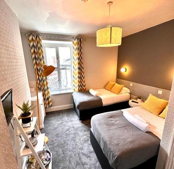 هتل Gwesty Guest House