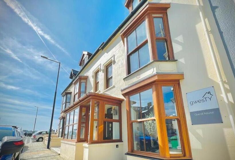 هتل Gwesty Guest House
