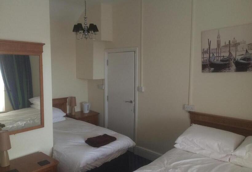 هتل The Grafton Rooms