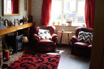 Sportsmans Lodge Bed And Breakfast