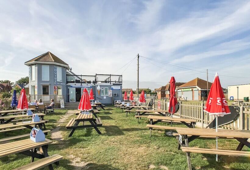 The Waves B&b