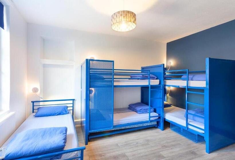 Ocean Backpackers Self Catering Hostel