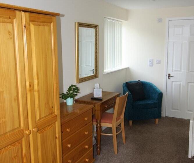 تختخواب و صبحانه Broadwell Guest House