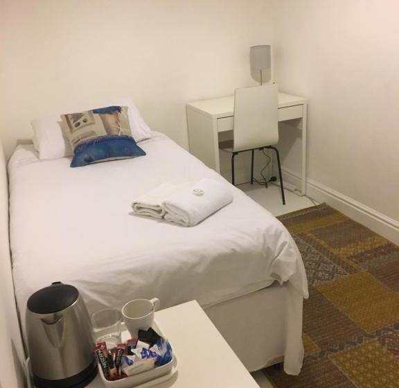 צימר Circle Guest House Bed Only