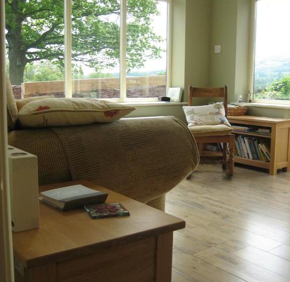 تختخواب و صبحانه Ladderstile Retreat