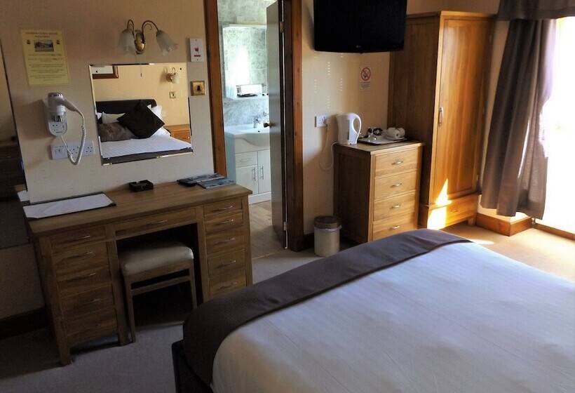 تختخواب و صبحانه Lyndon Guest House