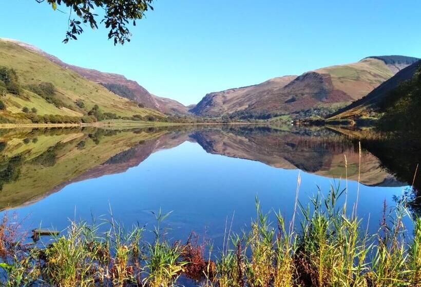 ベッドアンドブレックファースト Pen Y Bont