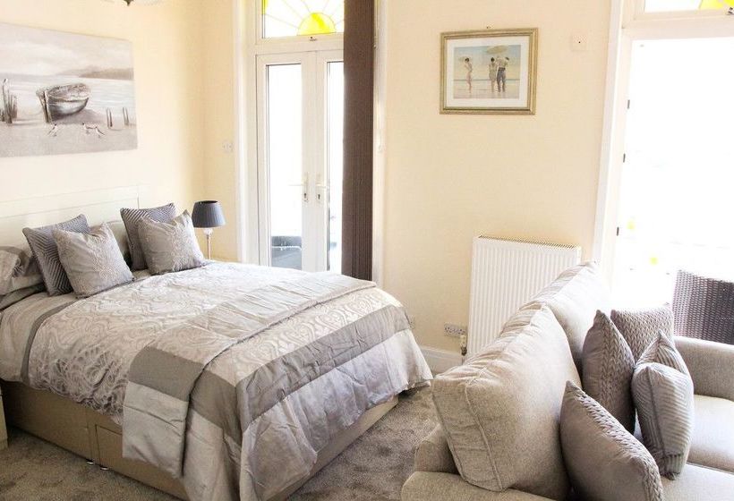 تختخواب و صبحانه The Bay