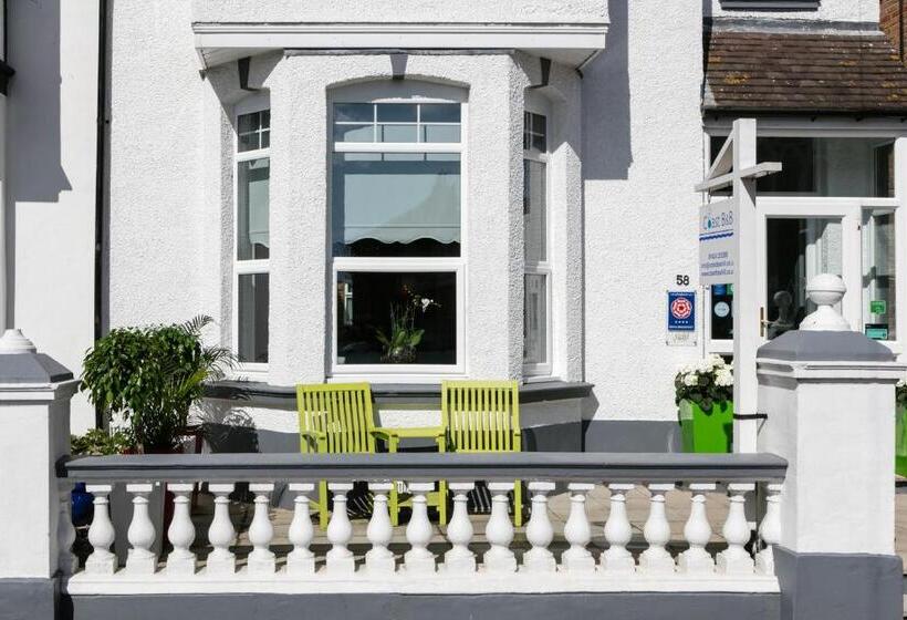 Coast B&b