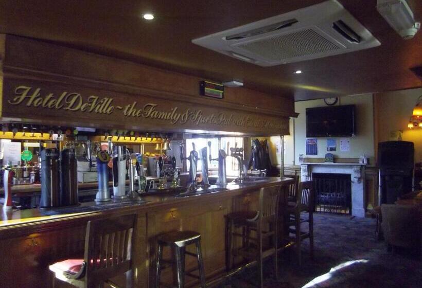 酒店 De Ville