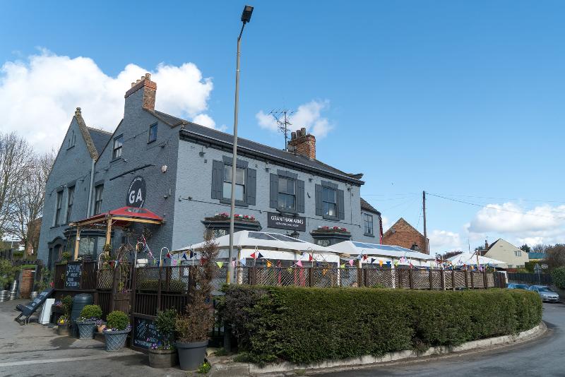 فندق Grantham Arms