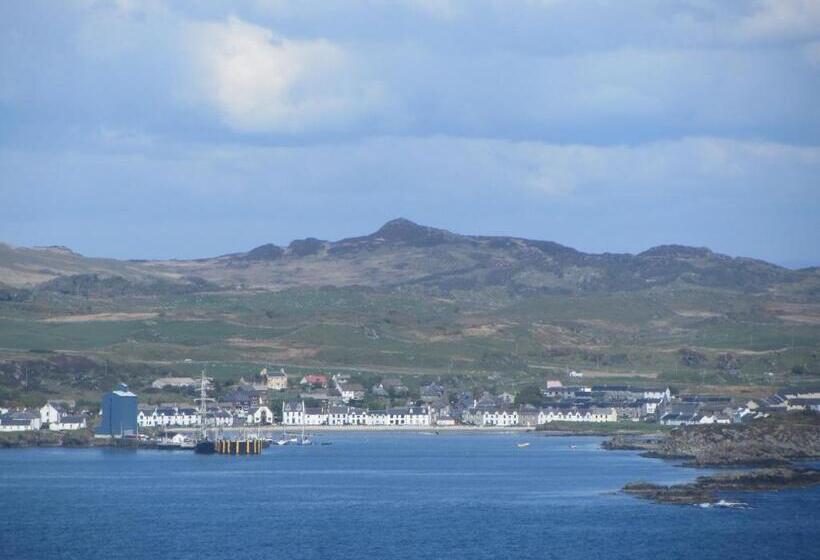 هتل The Islay